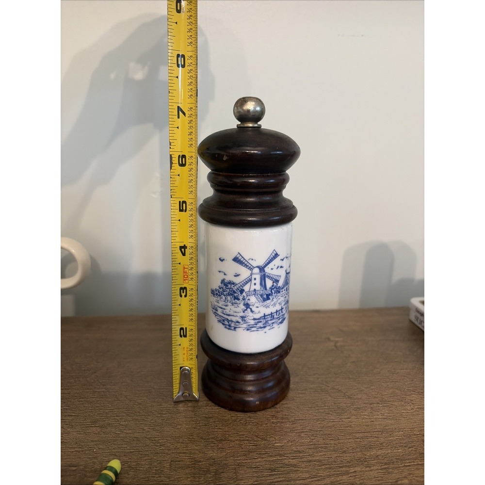 Delft White And Blue Pepper Grinder With Windmill. Holland, Dutch - Picture 7 of 7